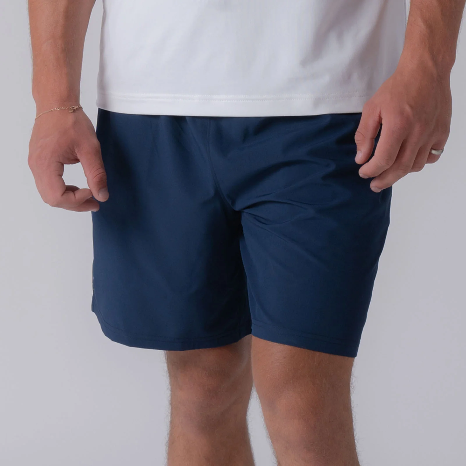 Men's Woven 7" Shorts - Image 9
